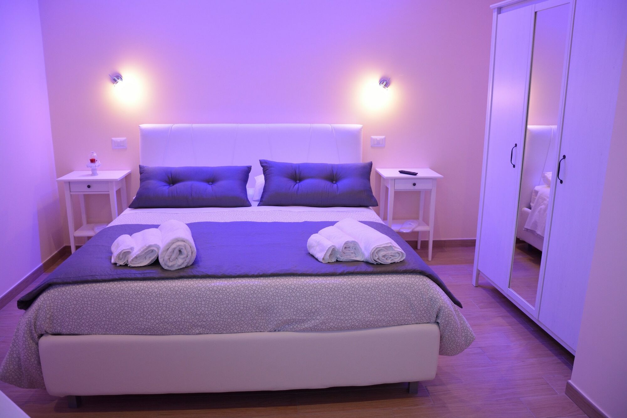 B&B "Croce Nivera" Vibo Valentia Eksteriør bilde